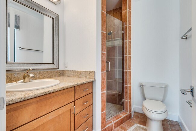 Building Photo - Luxury Summerlin Living in Gated Canyon Crest Community