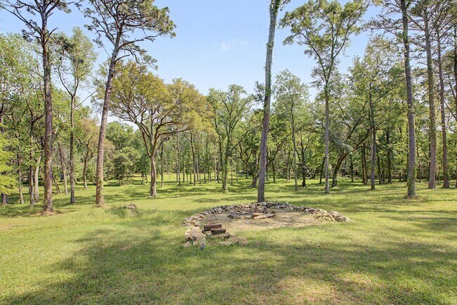 Building Photo - 3308 Gallant Fox Trail