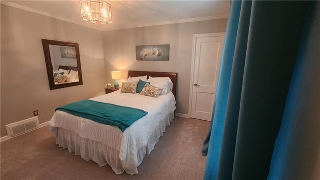 Building Photo - 2132 Clairmont Rd