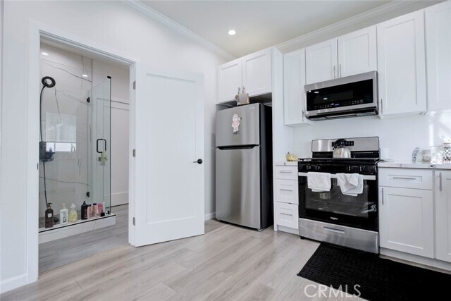 Building Photo - 10531 Greenburn Ave