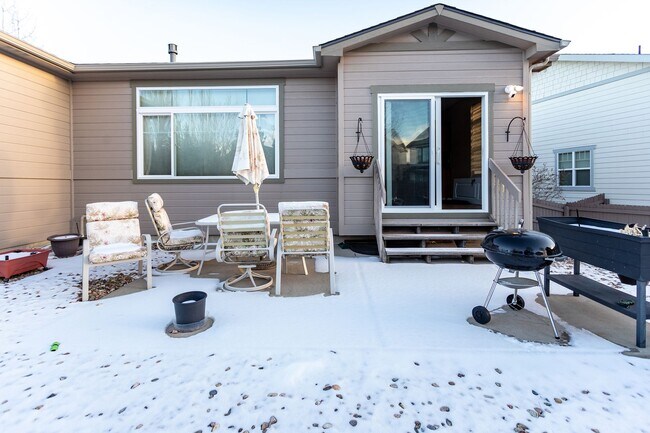 Building Photo - 9922 Red Sage Dr