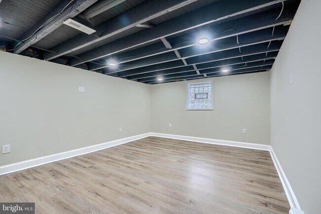 Building Photo - 3901 Forrester Ave