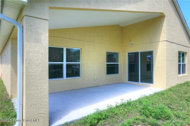 Building Photo - 8456 104th Ave