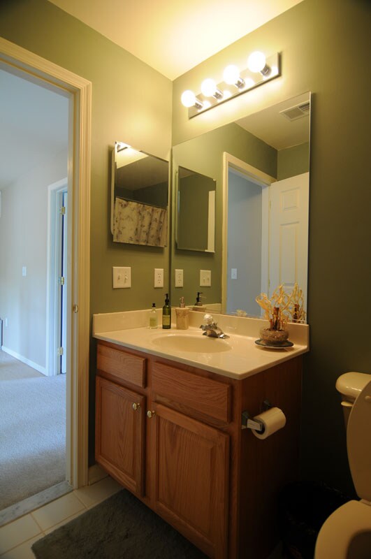 Building Photo - 167 Shinnecock Dr