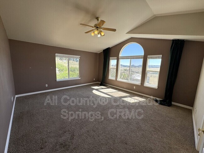 Building Photo - 19120 Pinon Park Rd