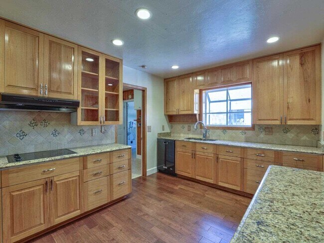 Building Photo - 2950 Meginnis Arm Rd