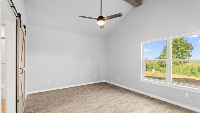 Building Photo - 520 Kearny Ln