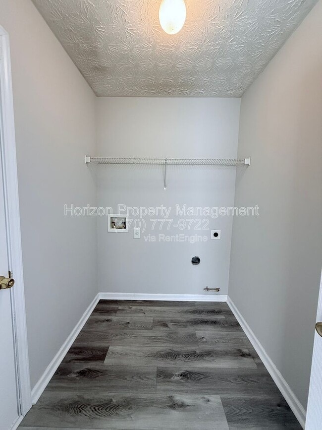 Building Photo - 4275 Connick Way