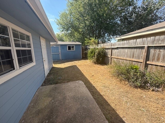 Building Photo - 11005 Tridens Ct