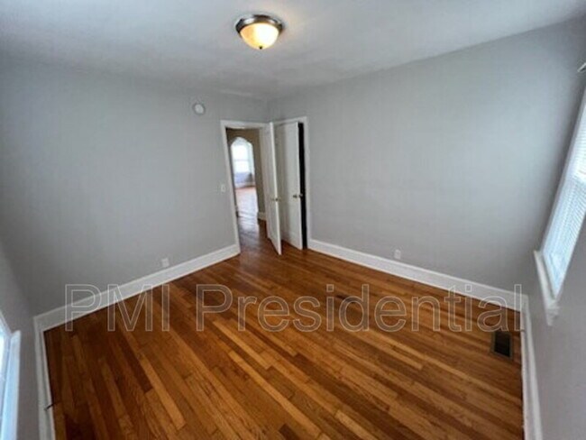 Building Photo - 3314 Granby St