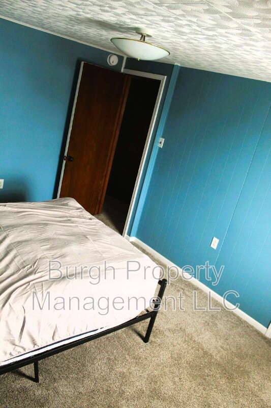 Building Photo - 5114 Lotus Wy