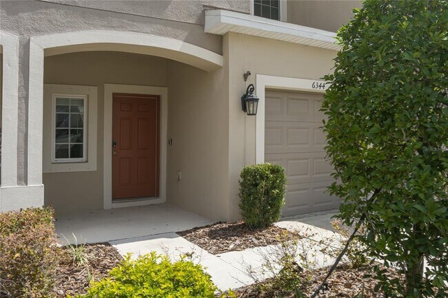 Building Photo - 6344 Willowside St