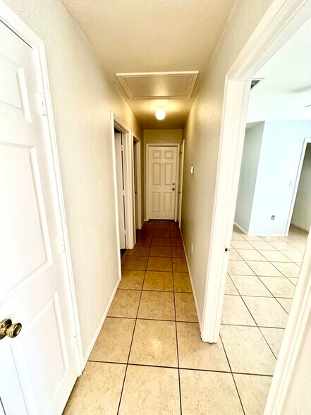 Building Photo - 15315 Kamary Ln