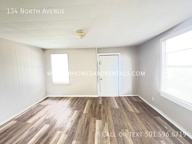 Building Photo - 134 North Ave