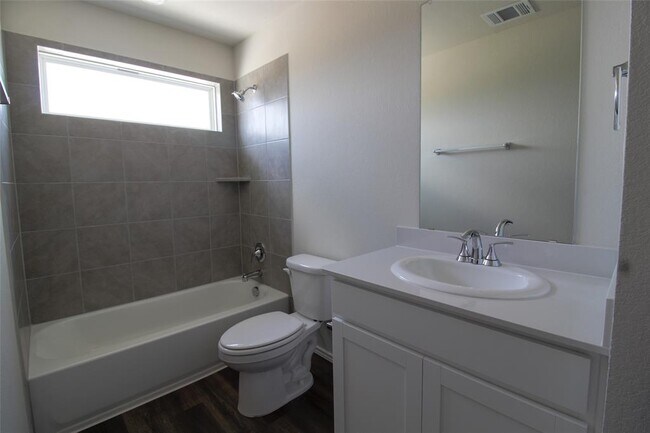 Building Photo - 12810 Siena Vlg Ln