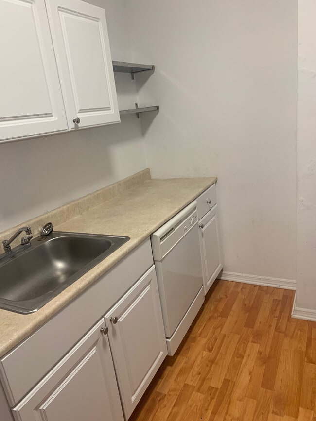 Building Photo - 5132 Keystone St