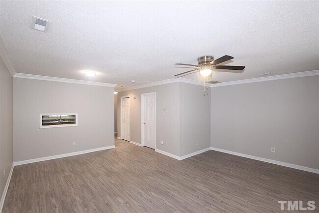 Building Photo - 5606 Split Oak Way