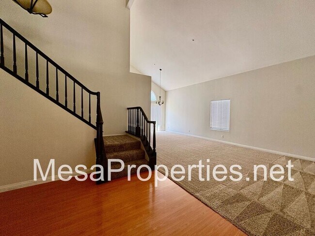 Building Photo - 14095 Bancroft Ct