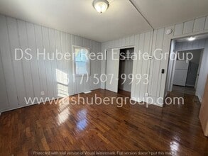 Building Photo - 2345 N Cedar St
