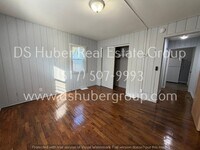 Building Photo - 2345 N Cedar St