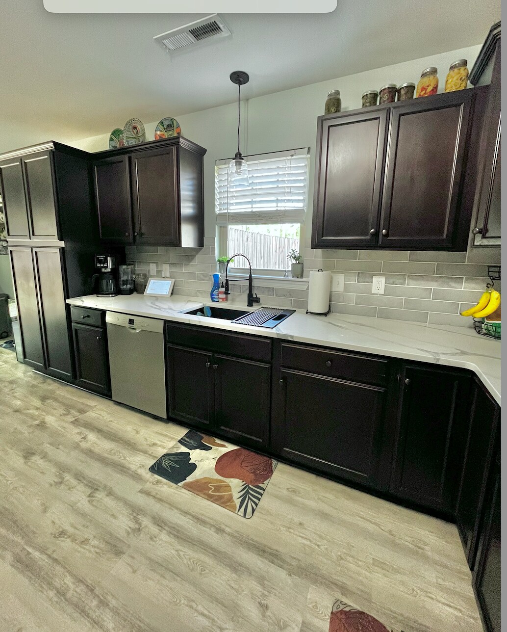 Building Photo - 505 Maggies Ct