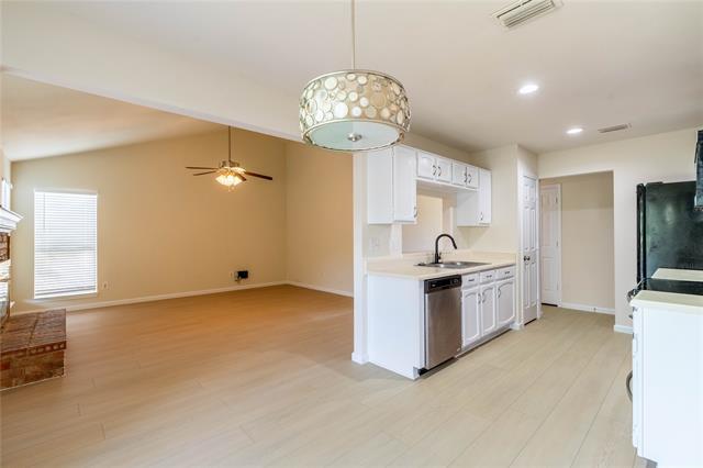 Building Photo - 1417 Quail Crest Dr