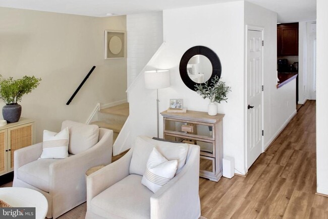 Building Photo - 159 Columbia Ave