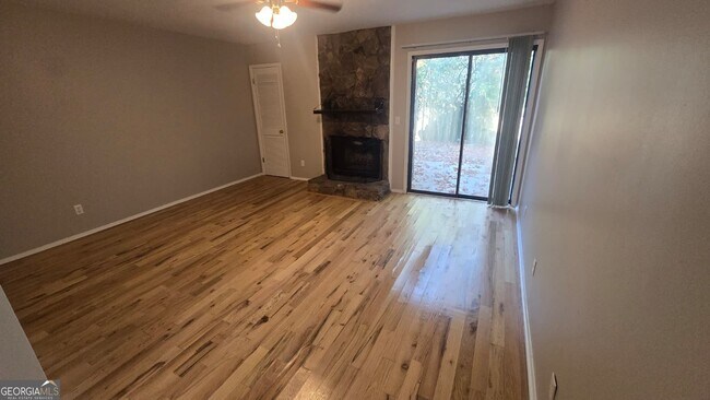Building Photo - 475 Granite Ridge Pl