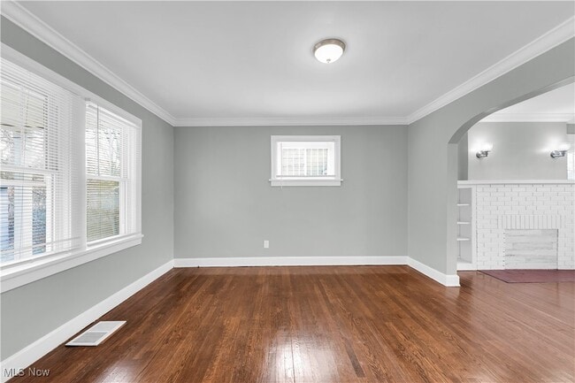 Building Photo - 961 Montford Rd