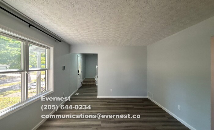 Building Photo - 6642 Glacier Ave