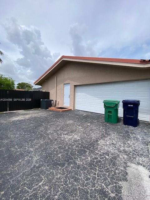 Building Photo - 9760 SW 128th St