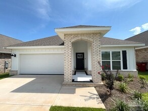 Building Photo - 5823 Sargassum Ln