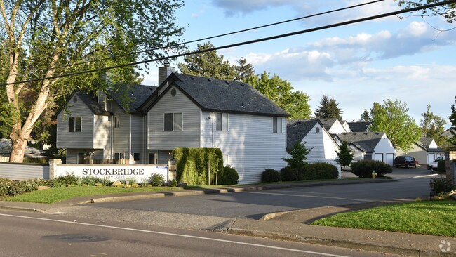Building Photo - Westwood Apartments