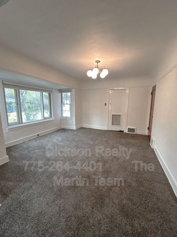 Building Photo - 901 Walker Ave