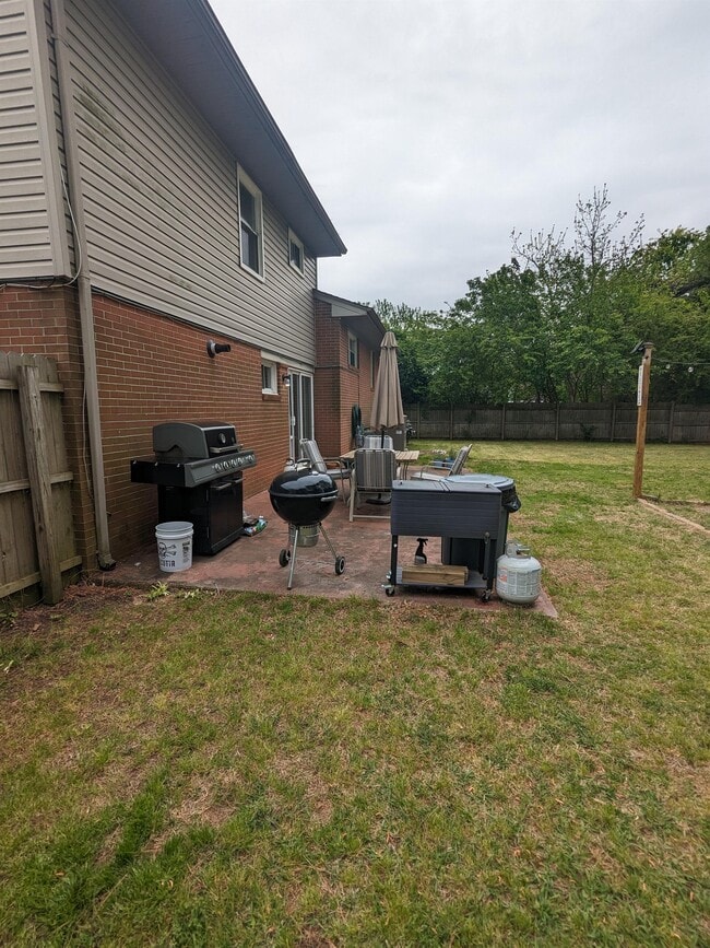 Building Photo - 83 Tide Mill Ln