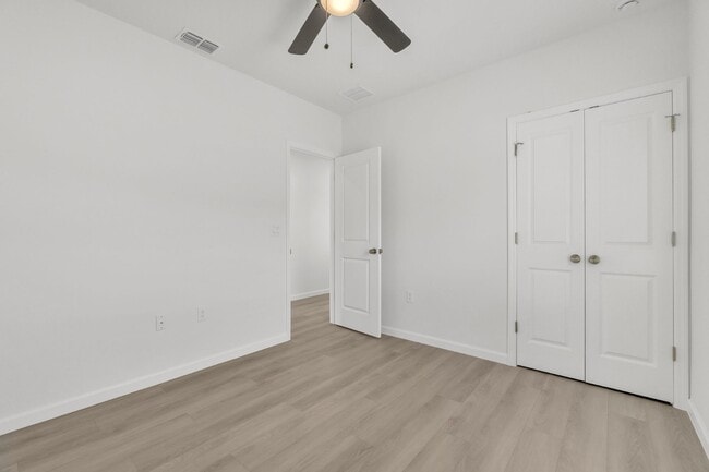 Building Photo - 2539 Slim Haywood Ave