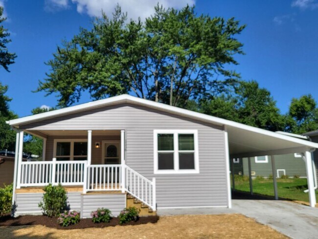 Building Photo - 1116 Lake Terrace Rd