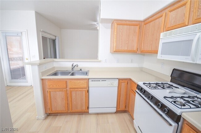 Building Photo - 9050 W Warm Springs Rd