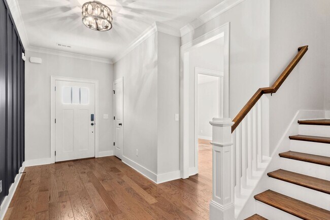 Building Photo - Former Model Home in the highly coveted Jackson Hills subdivision!