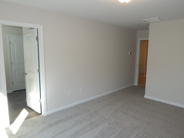 Building Photo - 247 Wimbledon Wy