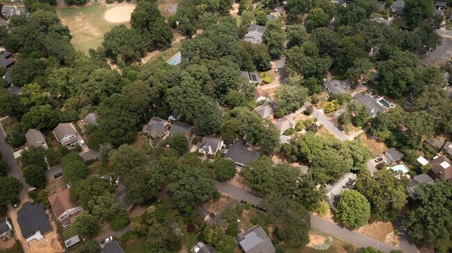 Building Photo - 2020 Tippah Ave