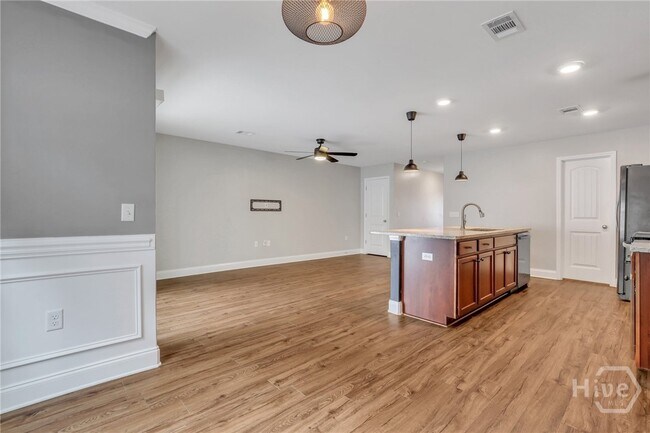 Building Photo - 43 Mossy Oak Cove