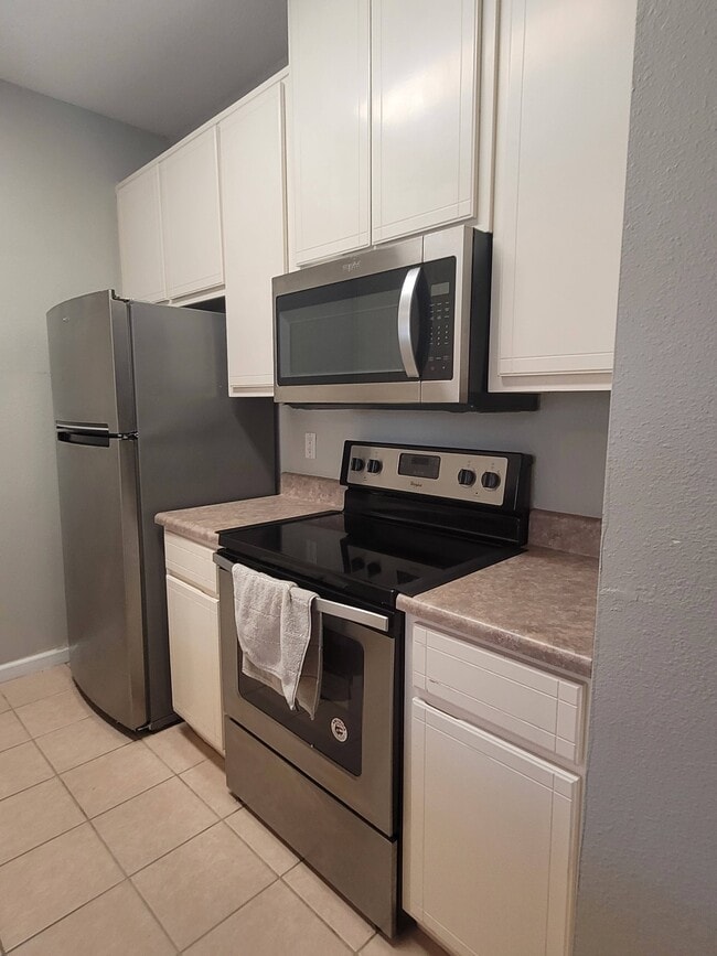 Building Photo - 1672 Corey Wood Cir