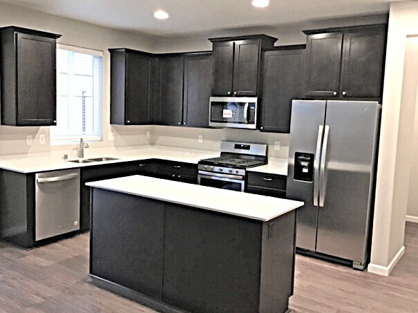 Building Photo - 1011 Riggs Dr E