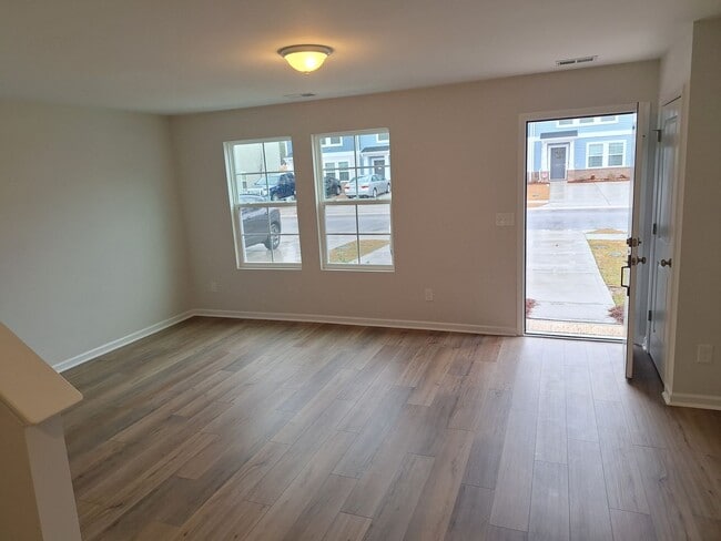 Building Photo - Fabulous New Townhouse in Columbia SC!