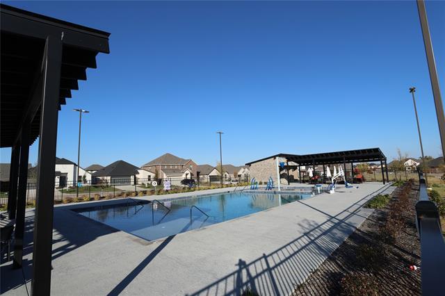 Building Photo - 521 Whispering Winds Trl