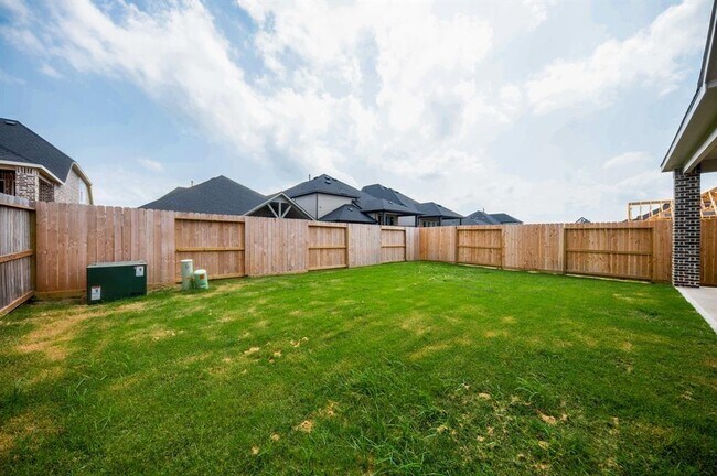 Building Photo - 31815 Pecan Mdw Ln