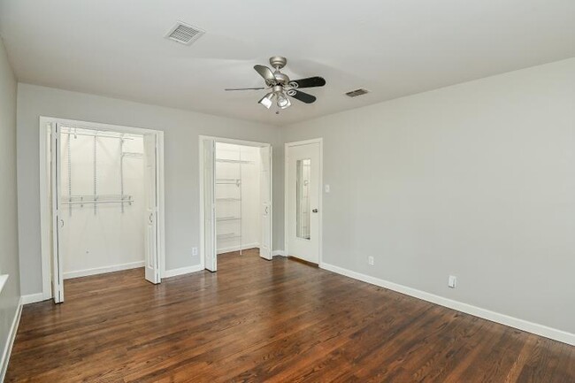 Building Photo - 4502 Sanford Rd