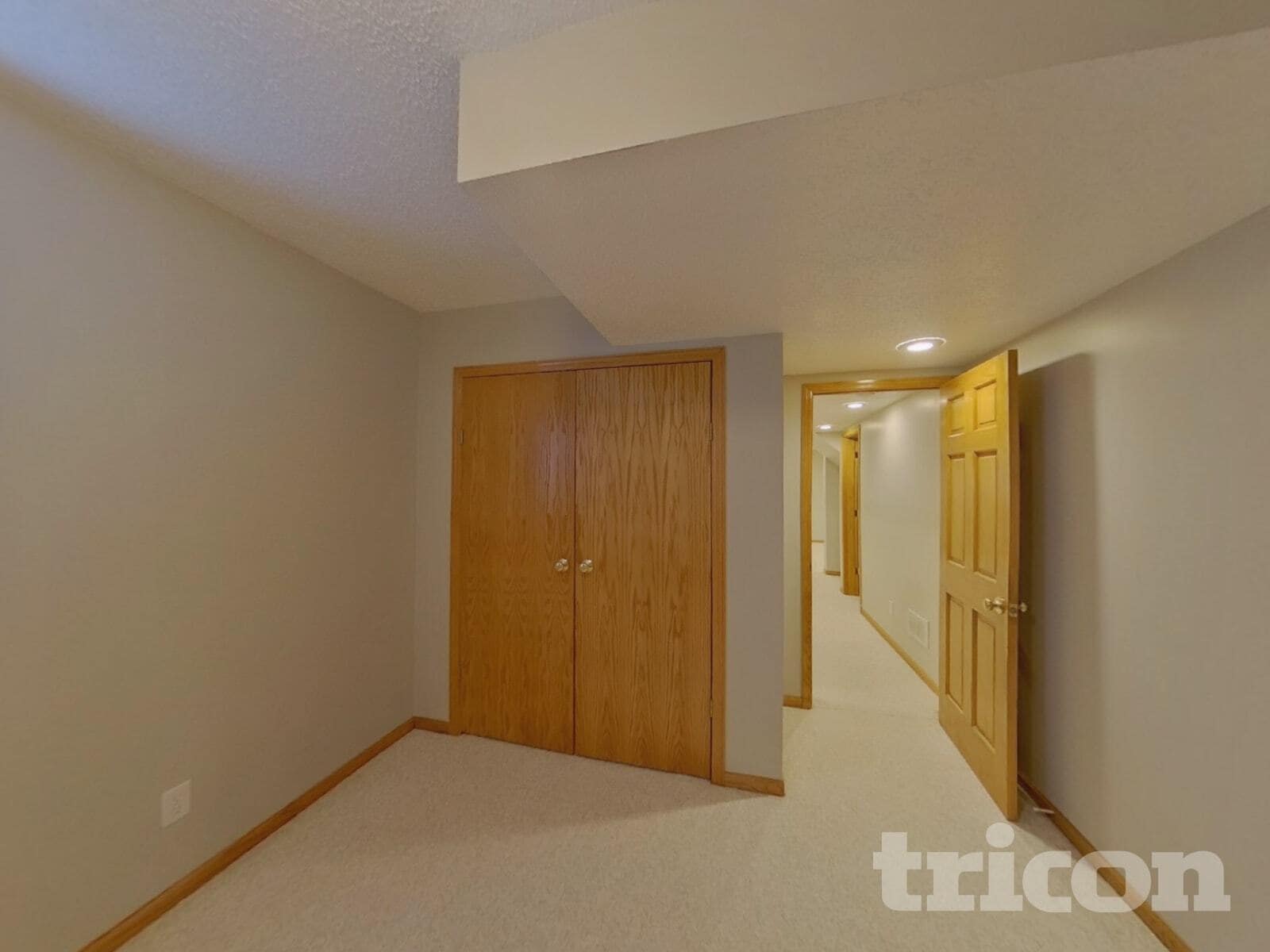 Building Photo - 10071 Raleigh Ct