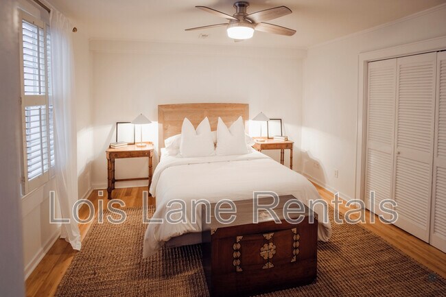 Building Photo - 117 Church St